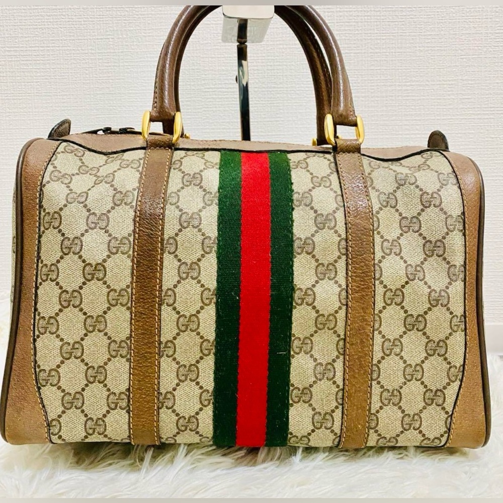 Gucci sherry line